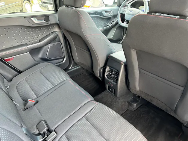 Ford Kuga 2.0 TDCi EcoBlue ST-Line 4WD Automat