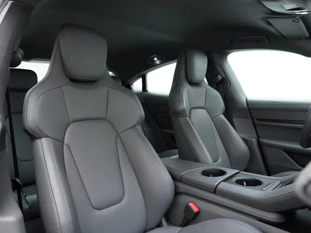 Porsche Taycan 4S