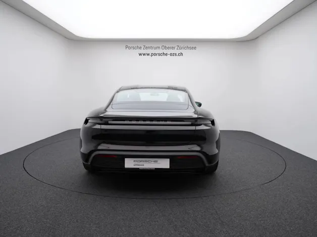 Porsche Taycan 4S