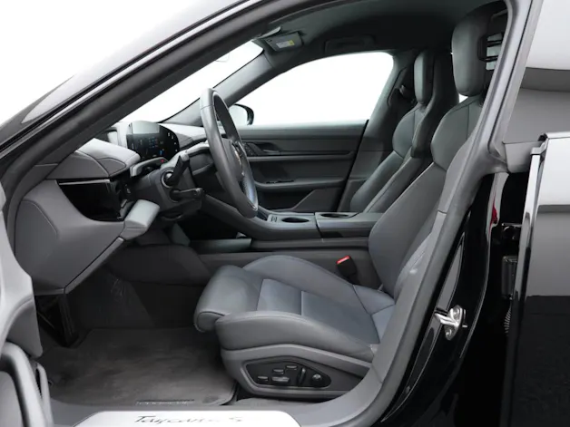 Porsche Taycan 4S