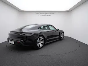 Porsche Taycan 4S