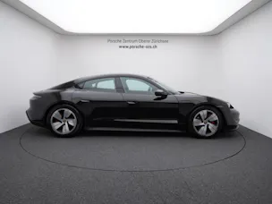 Porsche Taycan 4S
