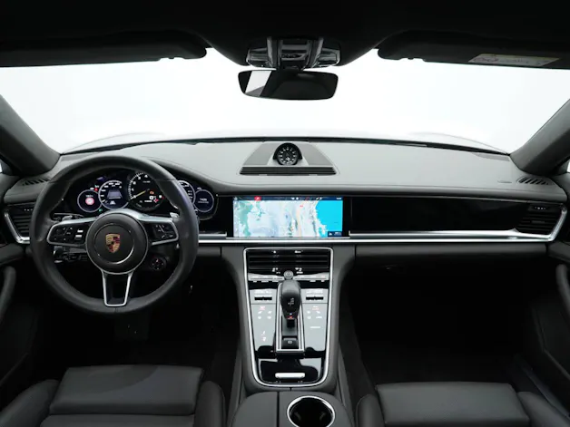 Porsche Panamera 4 E-Hybrid Sport Turismo