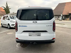 Ford Transit Custom Van 320 L1H1 82,5kWh Trend