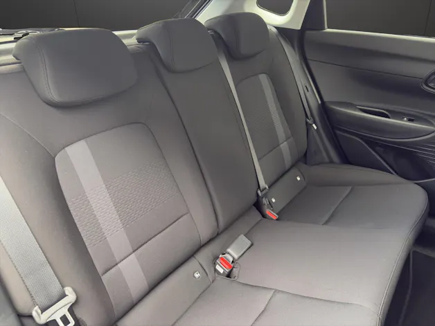 Hyundai i20 1.0 T-GDi Amplia DCT