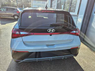 Hyundai i20 1.0 T-GDi Amplia DCT