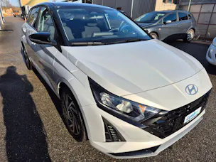 Hyundai i20 1.0 T-GDi Amplia DCT