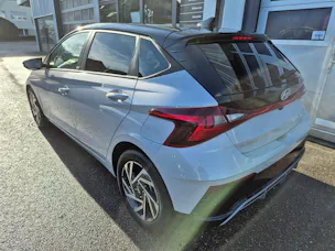 Hyundai i20 1.0 T-GDi Amplia DCT