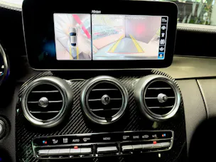 Mercedes-Benz C 63 S AMG Premium + 9G-tronic