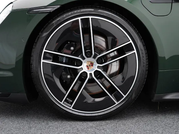 Porsche Taycan GTS Sport Turismo