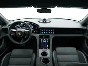 Porsche Taycan GTS Sport Turismo