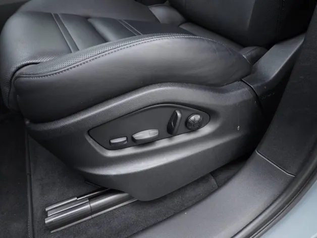 Porsche Cayenne E-Hybrid Coupé