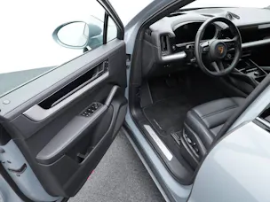 Porsche Cayenne E-Hybrid Coupé