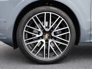 Porsche Cayenne E-Hybrid Coupé