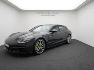 Porsche Panamera 4 E-Hybrid Sport Turismo