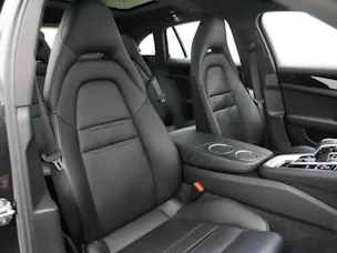 Porsche Panamera 4 E-Hybrid Sport Turismo