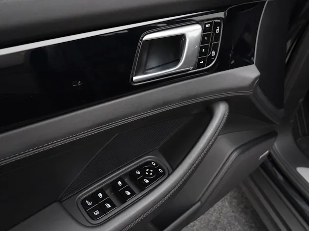 Porsche Panamera 4 E-Hybrid Sport Turismo