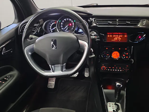 DS Automobiles AUTOMOBILES DS3 Cabrio 1.6 VTi SO Chic Automatic