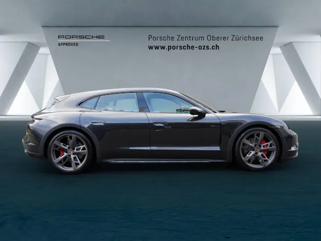 Porsche Taycan 4S Cross Turismo
