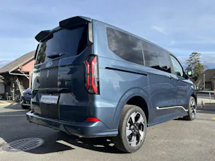 Ford Tourneo Bus 320 L1H1 Sport Automat