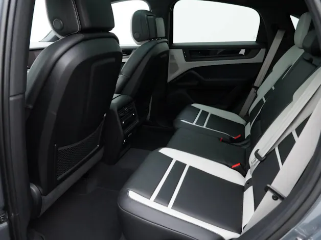 Porsche Cayenne S E-Hybrid Coupé Black Edition