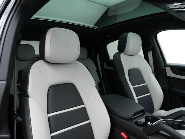 Porsche Cayenne S E-Hybrid Coupé Black Edition