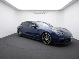 Porsche Panamera GTS Sport Turismo