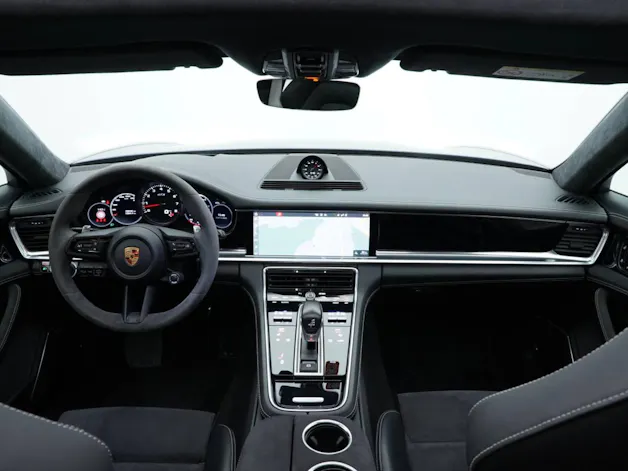 Porsche Panamera GTS Sport Turismo