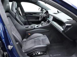 Porsche Panamera GTS Sport Turismo