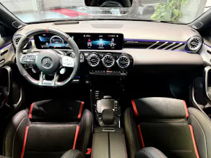 Mercedes-Benz A 45 S AMG 4Matic+ Speedshift