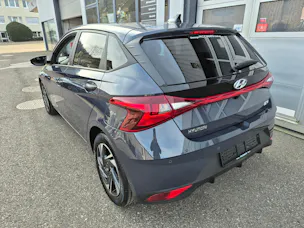 Hyundai i20 1.0 T-GDi Amplia DCT