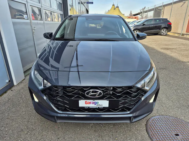 Hyundai i20 1.0 T-GDi Amplia DCT