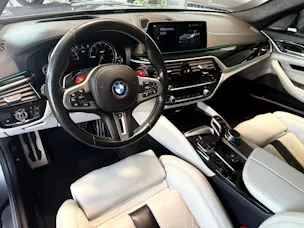 BMW M5 xDrive Drivelogic