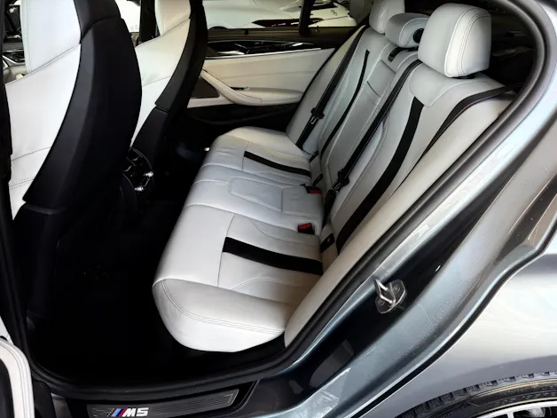 BMW M5 xDrive Drivelogic
