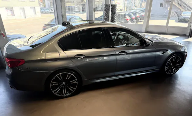 BMW M5 xDrive Drivelogic