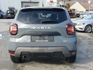 Dacia Duster TCe 150 Journey+ 4x4