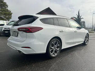 Ford Focus 1.0 MHEV ST-Line Automat