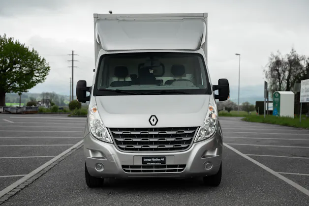 Renault Master Equitrek T35 2.3dCi Selbstfahrer / Pferde transporter