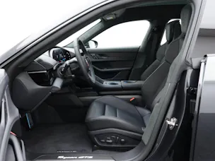 Porsche Taycan GTS Sport Turismo