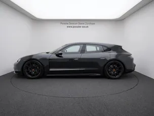 Porsche Taycan GTS Sport Turismo