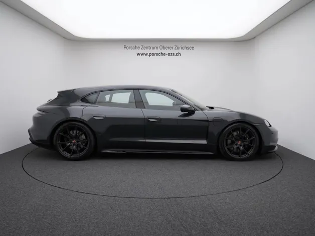 Porsche Taycan GTS Sport Turismo