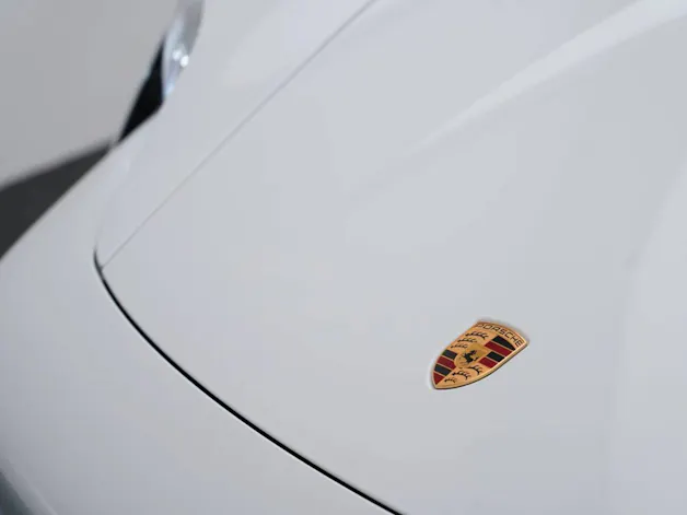 Porsche Taycan 4S