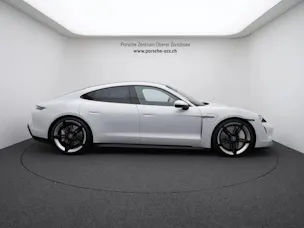 Porsche Taycan 4S