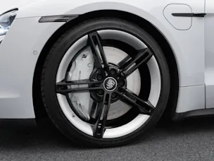 Porsche Taycan 4S