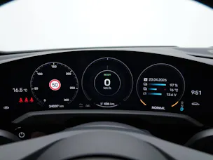 Porsche Taycan 4S