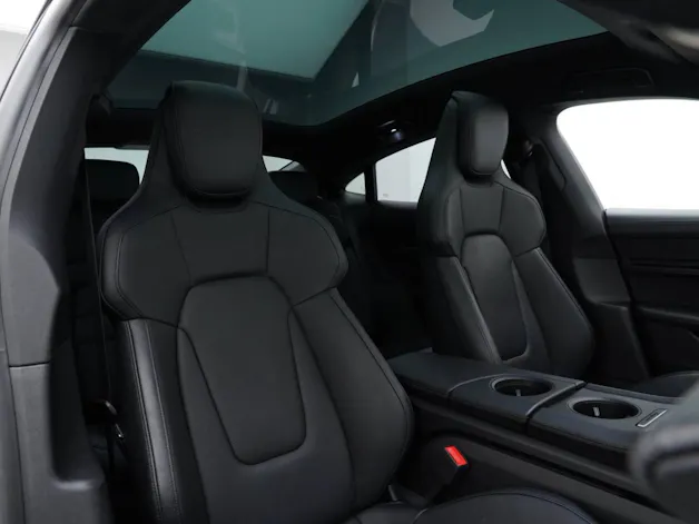 Porsche Taycan 4S