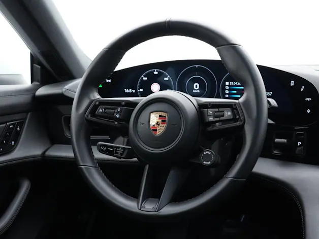 Porsche Taycan 4S