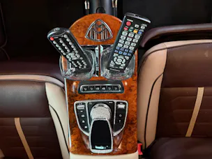 Mercedes-Benz V 250 d **MAYBACH**