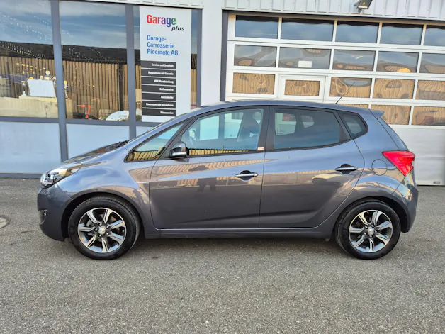 Hyundai iX20 1.6 Amplia Automatic
