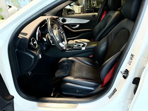 Mercedes-Benz C 43 AMG 4Matic Speedshift TCT 9G